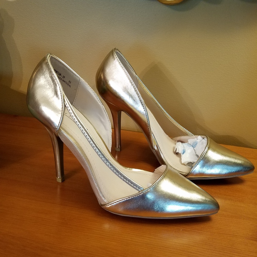 Gold stiletto heels